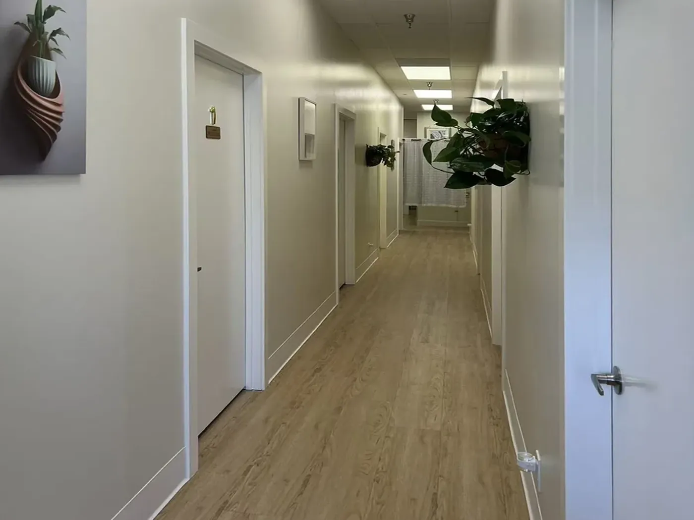 Clean hallway at Redwood Health Center in Redwood City, CA