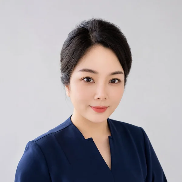 CiCi, Licensed Therapist